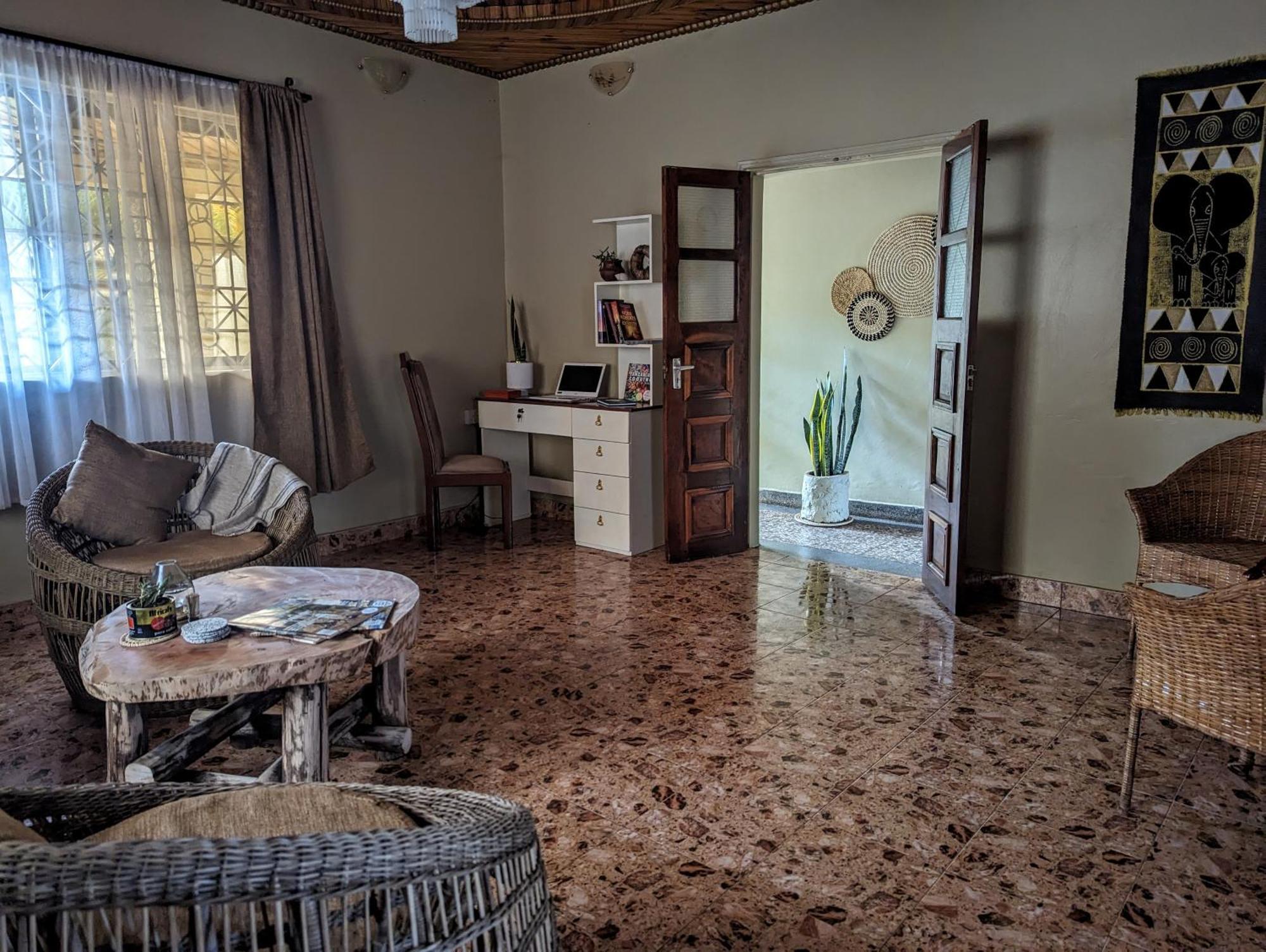 The Lion King Homestay Moshi Zewnętrze zdjęcie